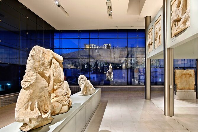 Athens sightseeing Spanish guided tour with Acropolis and museum - Acropolis Museum in 90 minutes: what you should focus on