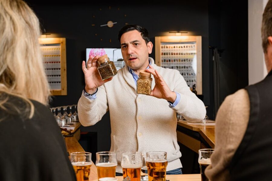 Athens: Small Group Beer Tasting Experience - Finding your way: first arrival and getting settled