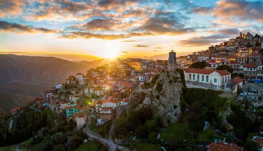 Athens: Small-Group Day Trip Tour to Delphi - Athena Pronaia Temple and the Arachova photo stop on the way back