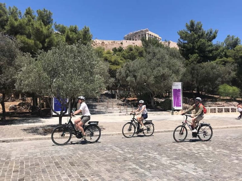 Athens: Small Group E-Bike Tour of Historic Highlights - Kallimarmaro and the Presidential Guards: the show part of the classics