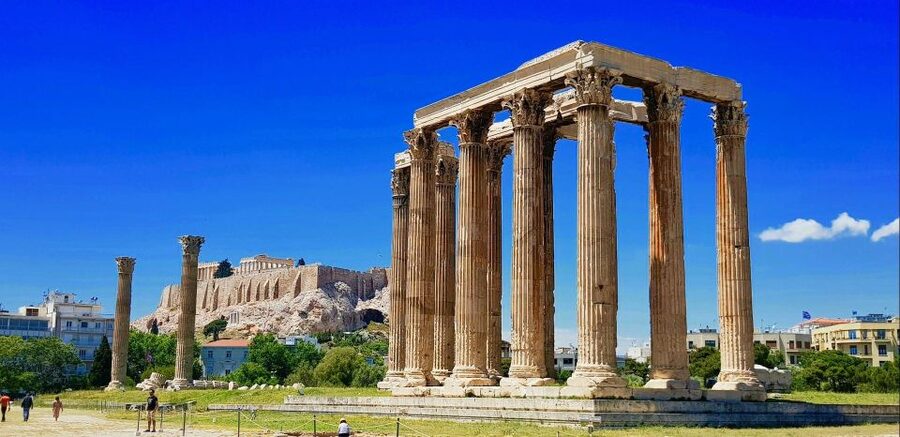 Athens: Small Group Tour with Acropolis Tickets Included - How the small-group format affects your day
