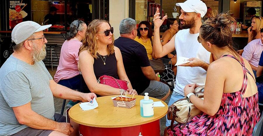 Athens: Street Food Tasting Tour - Stop 4: loukoumades and the honey-cinnamon sweetness phase