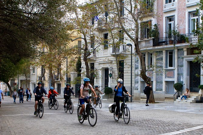 Athens Sunset Bike Tour With Regular or Electric Bike - Plaka, Presidential Guards, and the Arch of Hadrian: The Closing Loop