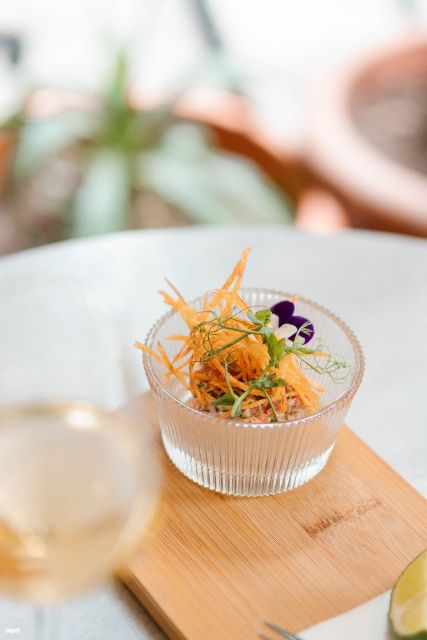 Athens: Tasting of 6 Wines from Kefalonia with Food Pairing - Kefalonia in your glass: why this tasting feels different