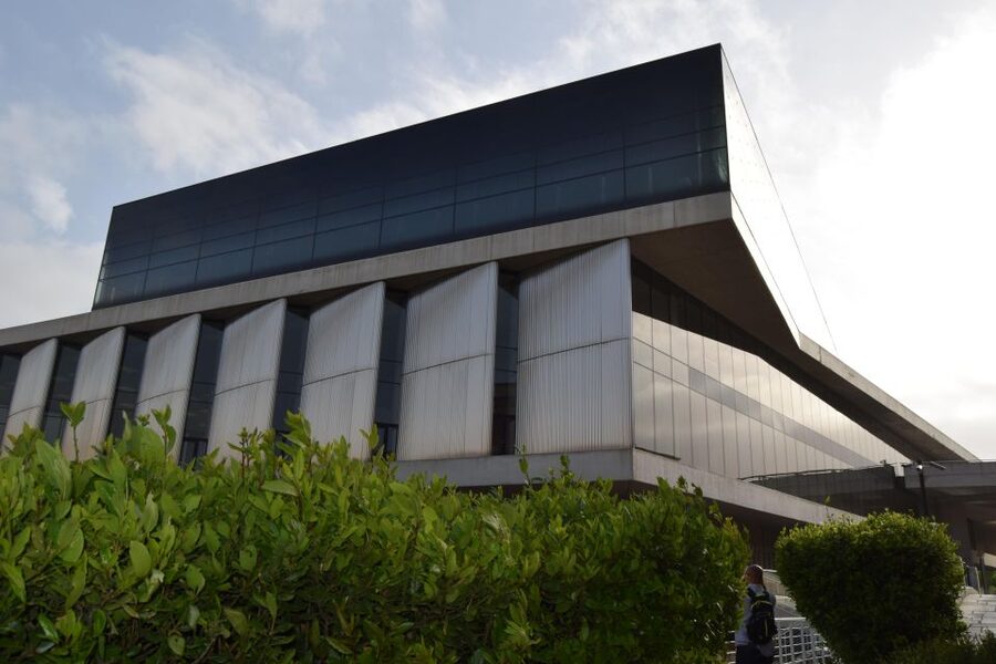 Athens: The Acropolis and Acropolis Museum Tour in German - Should you book the Athens Acropolis & Acropolis Museum tour in German?