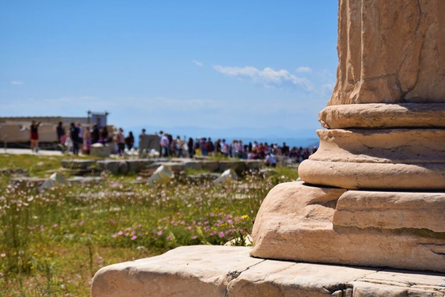 Athens: The Acropolis Guided Walking Tour in German - On top: Parthenon, Erechtheion, and the Temple of Athena Nike