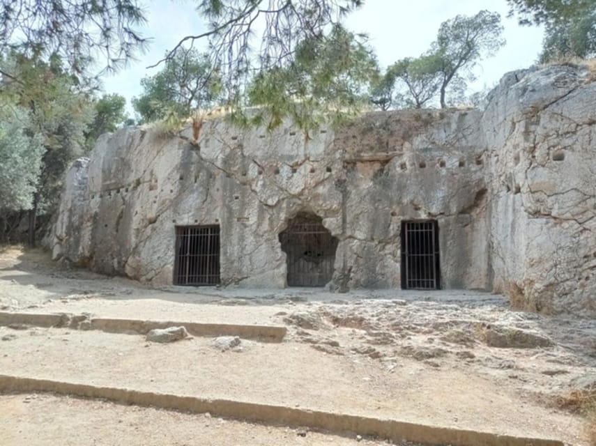 Athens: the Great Greek Philosophers Guided Tour in Spanish - Pnyx Hill Stories: Public thinking and real-world tension