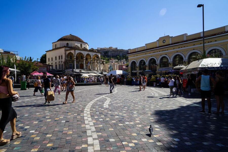 Athens: Top Sights Private Half-Day Tour - Syntagma Square and the classical streets that frame today