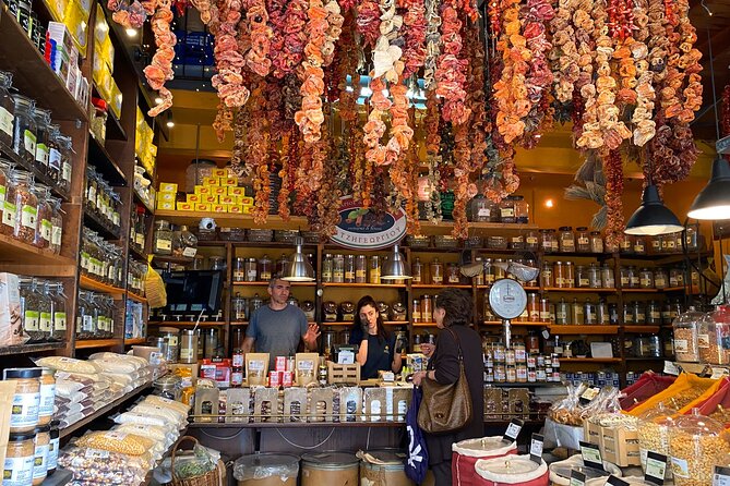 Athens Urban Treasure Hunt w Food Stop - Start at Omonoia Square: Mission Briefing + App Setup