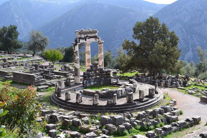 Awe-inspiring 2-days private tour to Delphi and Olympia - Delphi at a human pace: oracle myth meets stone geometry