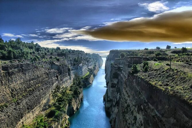 Breathtaking Corinth Canal & Significant Ancient Corinth in 5hrs - The guide factor: what “Dimitri” signals about the experience