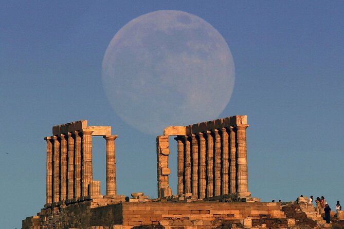 Cape Sounio &Temple of Poseidon Private Half-Day Tour From Athens - Stop 3: Voula for lunch by the sea (and a driver who knows the rhythm)