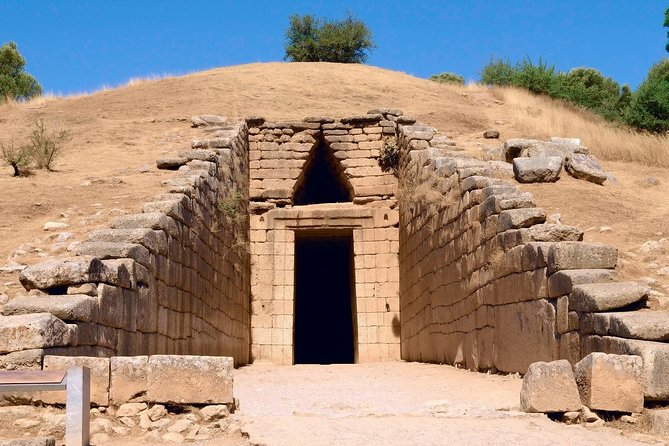 Classical Tour of Greece Four Days from Athens - Delphi Archaeology Museum and Town Time Before Kalambaka