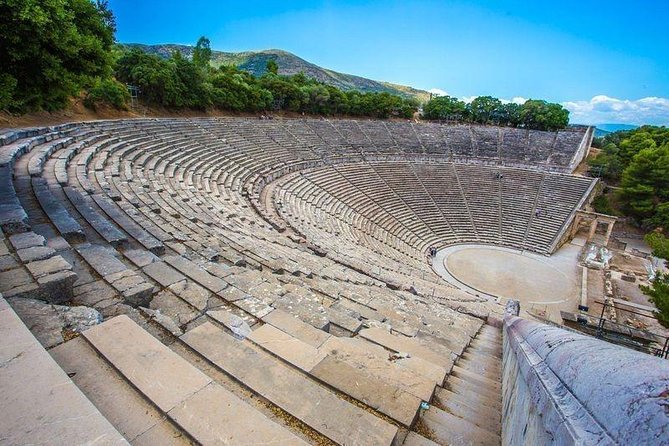 Classical Tour of Greece Four Days from Athens - Comfort and Logistics: Luxury Bus, Pickup, and a Max 50 Group