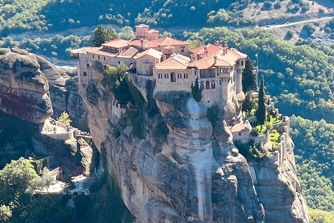Day Trip to Meteora from Athens - Optional Lunch in Kalampaka: A Small Choice That Changes the Feel of the Day