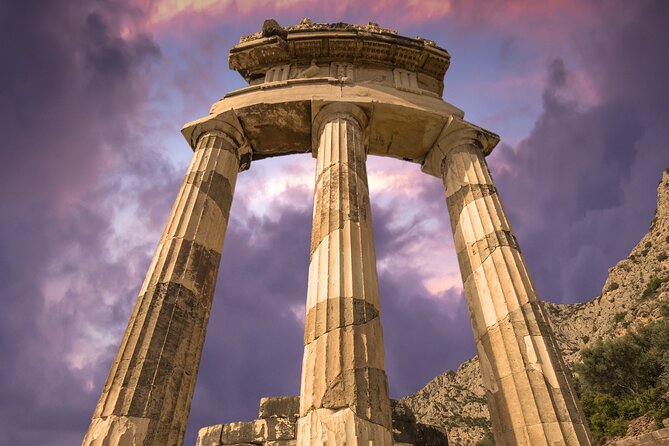 Delphi and Meteora, 2-Days Private Tour - Price and logistics: when $1,381.61 per person feels like value