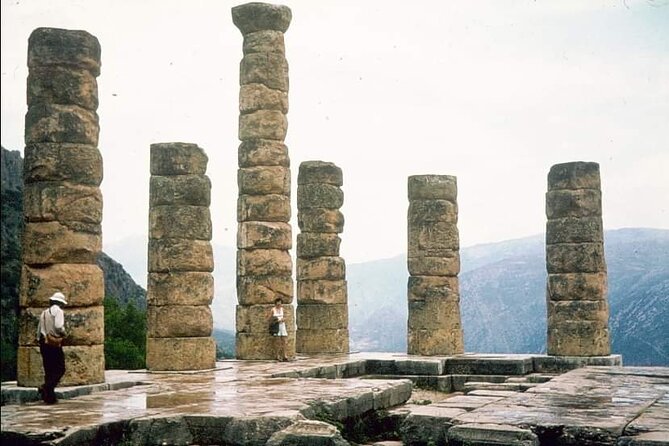 Delphi and Osios Loukas Byzantine Monastery - Morning start from Athens and the Chaeronea Lion (Stop 1)