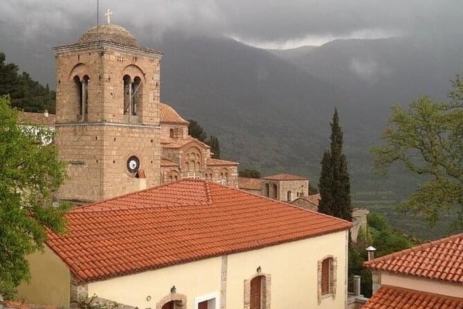 Delphi and Osios Loukas Byzantine Monastery - What’s included (and what you’ll need to plan for)
