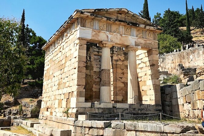 Delphi and Thermopylae Full Day Experience - Comfort and the driver factor: why private makes the day smoother