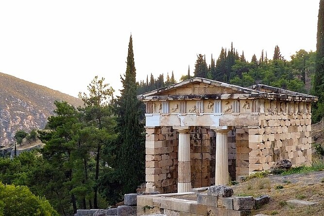 Delphi Arachova & Monast. Hosios Loukas from Athens Private Tour - Hosios Loukas Monastery: UNESCO Middle Byzantine architecture in a walled complex