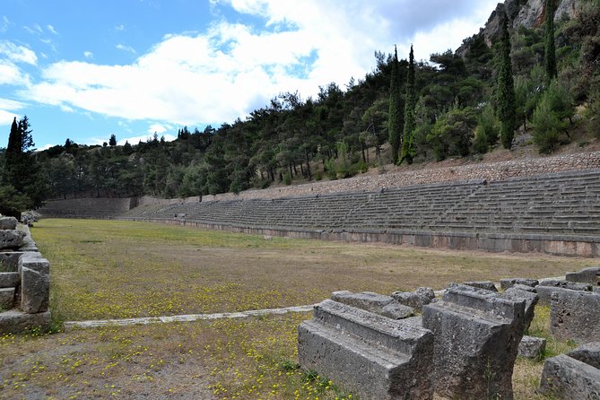 Delphi from Athens Round Trip Private Transfer - Why private Athens-to-Delphi transport is the smart move