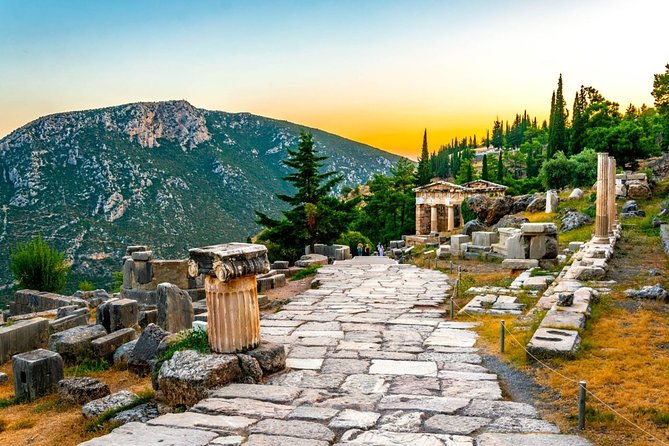 Delphi Full Day Tour - Delphi’s archaeological site: Apollo, arenas, and the Charioteer