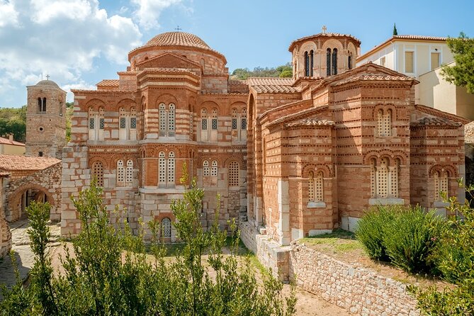 Delphi, Hosios Loukas Monastery full day private tour from Athens - Delphi Archaeological Area: Oracle Views, Stadium, and Real Steps