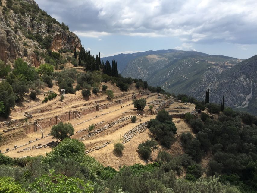 Delphi: Private Day Tour from Athens with Luxurious Vehicle - Hosios Loukas Monastery: a rare Middle Byzantine stop on the route