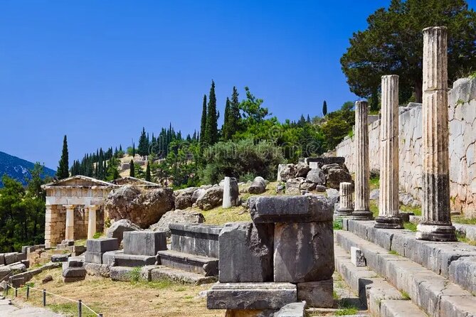 Delphi Private Full Day Tour from Athens - Livadeia stops and the Mount Parnassus approach