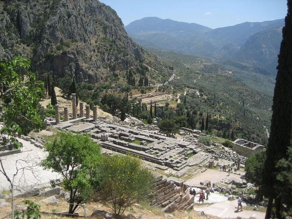 Delphi Skip-The-Line Private Tour with Licensed Guide & Admission - Key highlights worth planning around