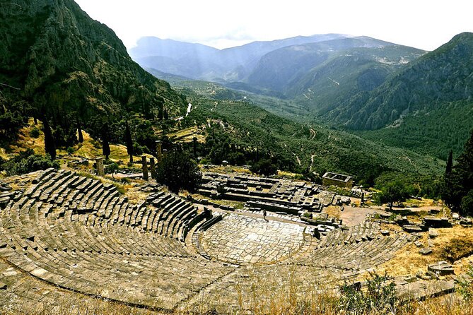 Delphi Skip-The-Line Private Tour with Licensed Guide & Admission - Inside Delphi’s Museum: sculpture highlights from 1500 BC onward