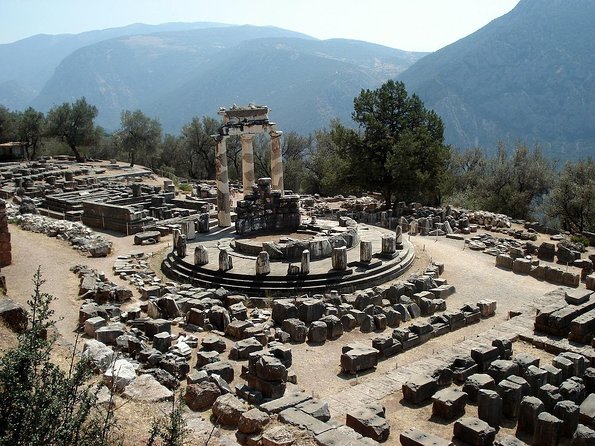 Delphi & Thermopylae Full Day Private Tour from Athens - Price and what you’re actually paying for