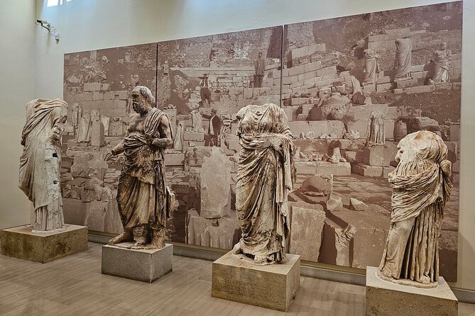 Delphi, Thermopylae full day private tour from Athens - Delphi at Your Pace: Temple of Apollo, Leonidas, and the Museum