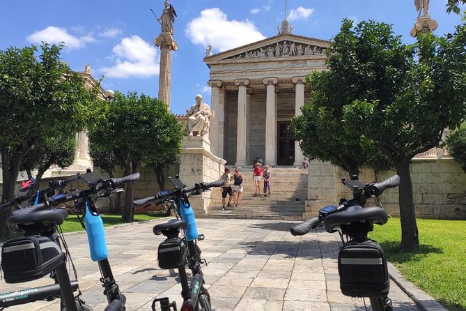 Discover the City e-bike day tours - Bikes, Safety, and Why Small Groups Matter on This Route