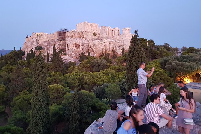 Discover the City e-bike night tours - Temple of Olympian Zeus: quick photos at a giant scale