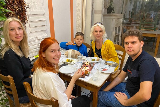 Eat like an Athenian food tour of Athens - Monastiraki honey and extra-virgin olive oil: learn what to look for