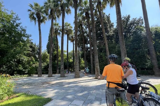 Explore Athens Historical Centre by Bike - Flat Tyres Start: Getting Oriented on a Real Bike Loop