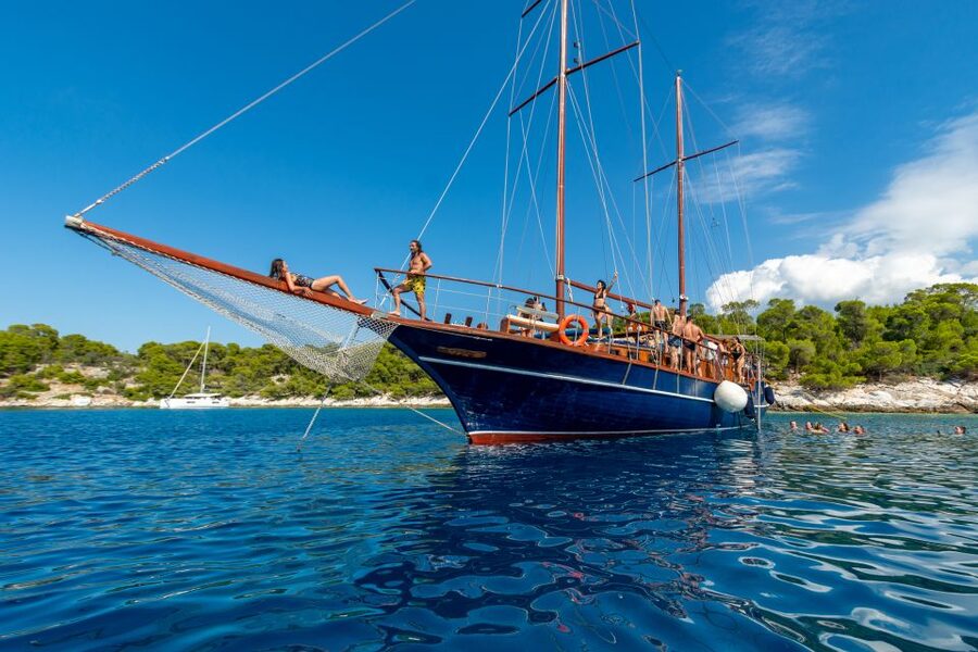 From Athens: Aegina, Agistri and Metopi Day Cruise w/ Lunch - Leaving Athens Without the Ferry Shuffle