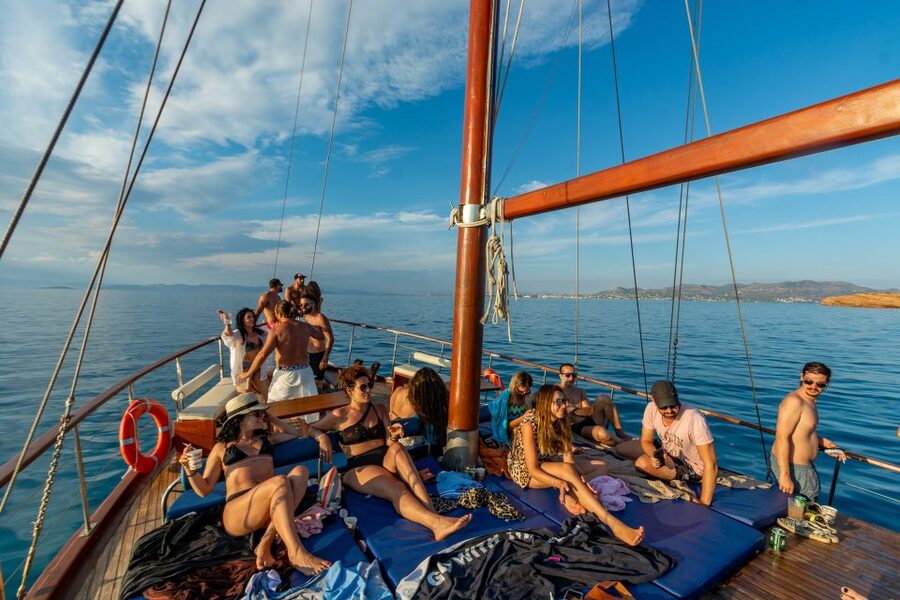 From Athens: Aegina, Agistri and Metopi Day Cruise w/ Lunch - FAQ