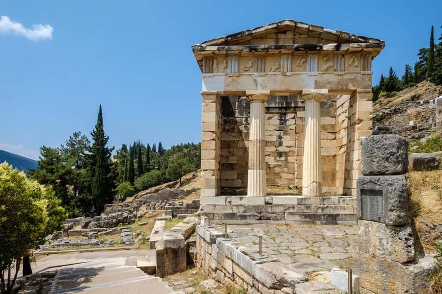 From Athens: Customizable Private Full-Day Trip to Delphi - Delphi Archaeological Museum: the artifacts you’ll remember