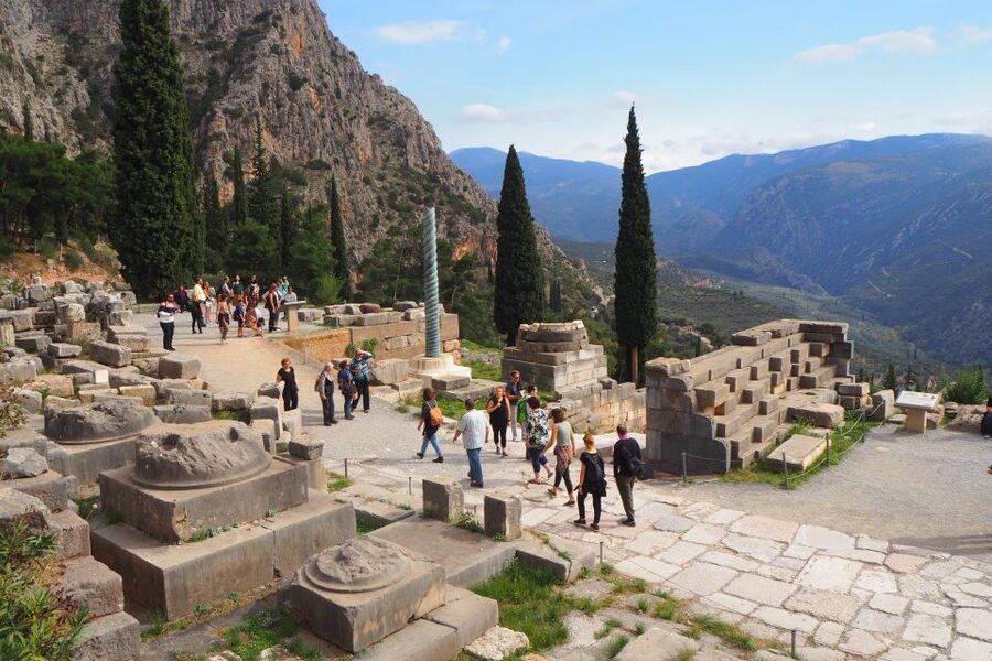 From Athens: Day Tour to Delphi - Delphi Museum: when the sculptures hit harder than the stones