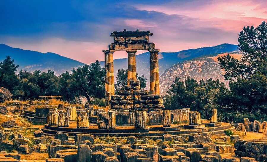 From Athens: Delphi and Meteora 2-Day Tour with Hotel - Should you book this Delphi and Meteora 2-Day Tour with Hotel?