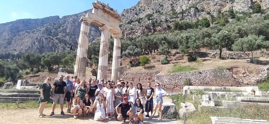 From Athens: Delphi Day Trip & Arachova Village Stop - Delphi Archaeological Museum: plan for a sprint, not a marathon
