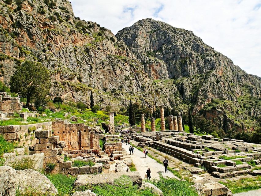 From Athens: Delphi Private Tour with Lunch Time - The Athens to Delphi drive: more than just getting there