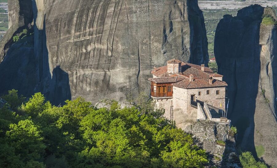 From Athens: Meteora Full-Day Trip with Guide on Luxury Bus - Price and Value: What $108 Really Buys You