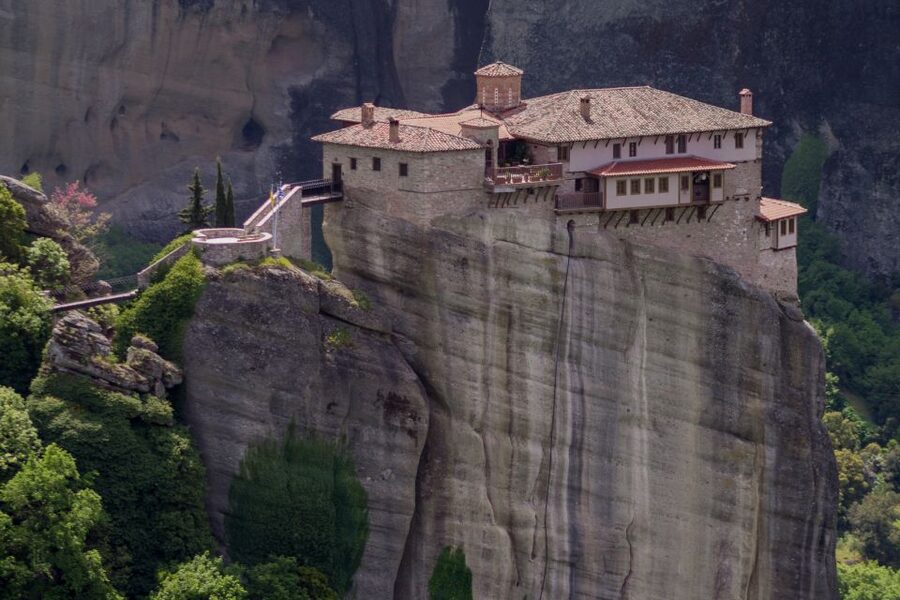 From Athens: Meteora Train Trip with Overnight Stay - Day two split: Midday monastery time vs hiking in Meteora