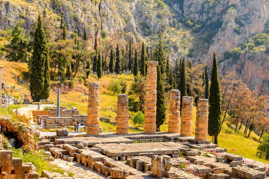 From Athens: Private Road Trip to Delphi - Delphi Archaeological Museum: The Best 60 Minutes of Understanding