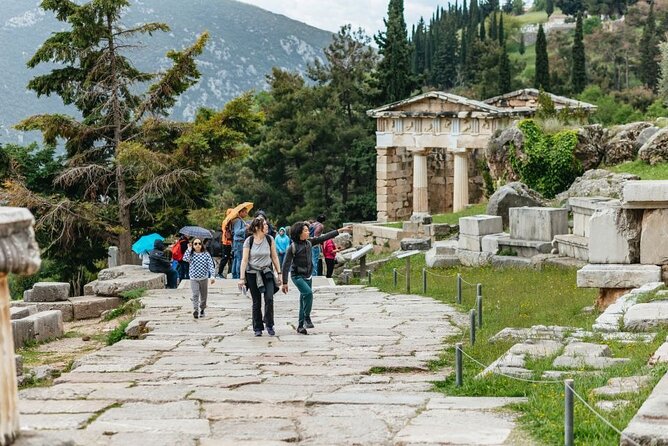 From Athens: Small-Group Delphi, Museum & Arachova Day Trip - Key highlights worth your attention