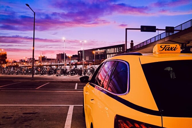 From or To Piraeus Port - Athens Airport Private Transfers - Where you meet your driver (and how it saves time)