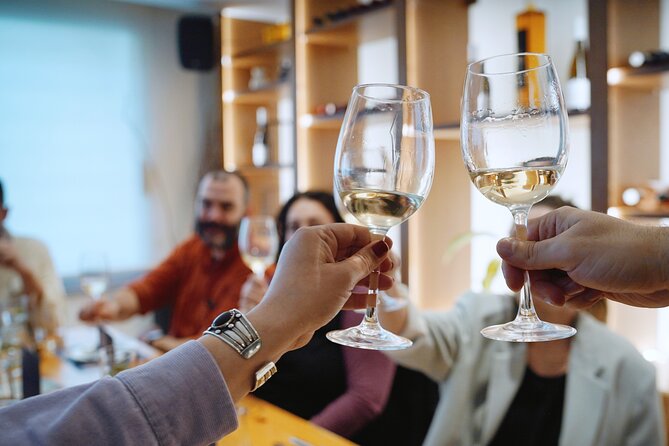 Greek Retsina: Time, Pine, Wine - Key points you’ll care about